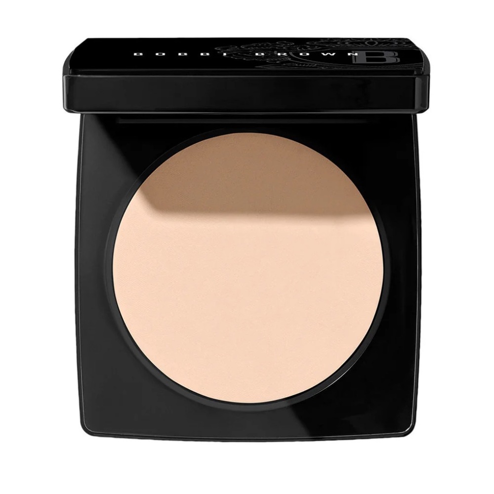 NWOT BOBBI BROWN Sheer Finish Pressed Powder Soft Porcelain .31 oz